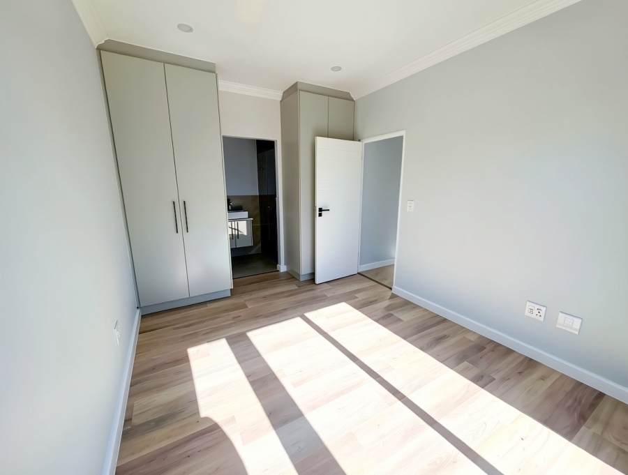 4 Bedroom Property for Sale in Sandown Western Cape